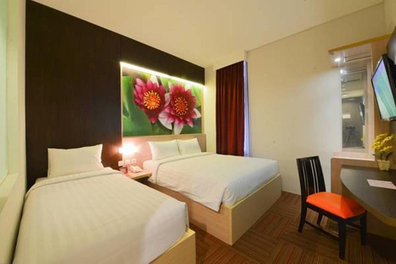 D'Hotel Джакарта Екстер'єр фото