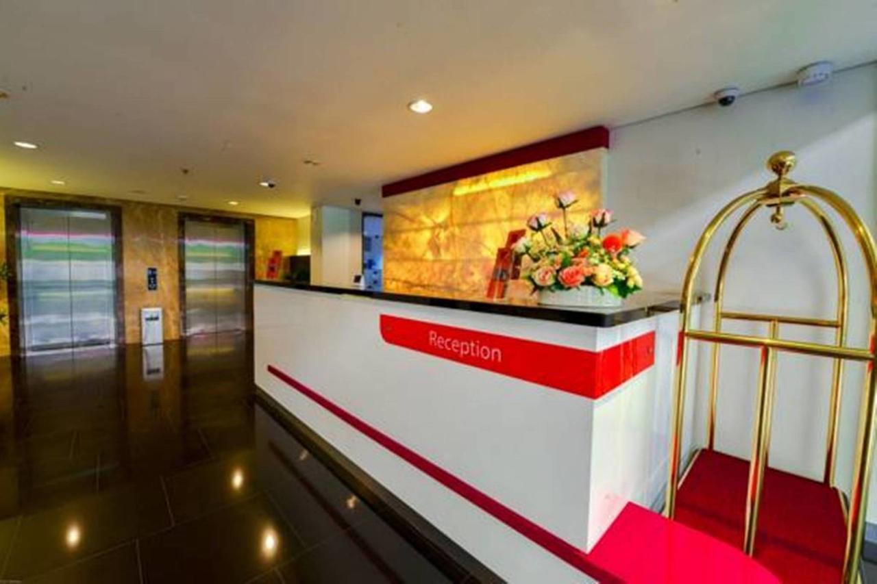 D'Hotel Джакарта Екстер'єр фото