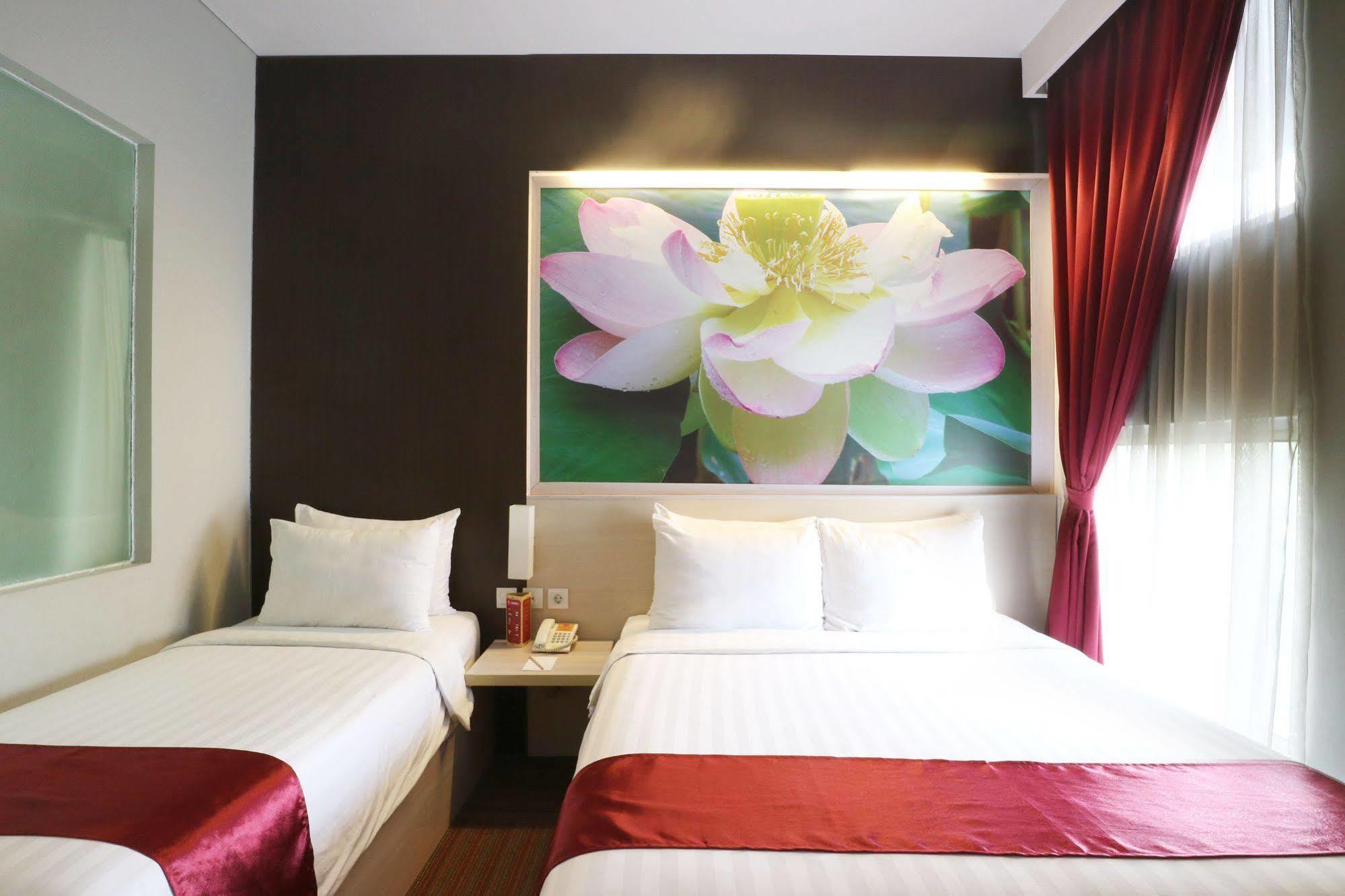 D'Hotel Джакарта Екстер'єр фото